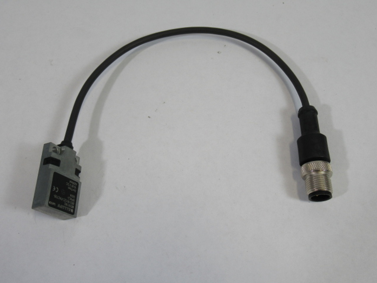 Balluff BES-R01ZC-PAC70B-BP00.2-GS04 Inductive Sensor 7mm 10-30VDC USED