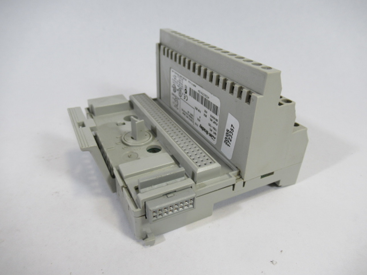 Allen-Bradley 1794-TB3 Ser A Terminal Base Flex I/O USED