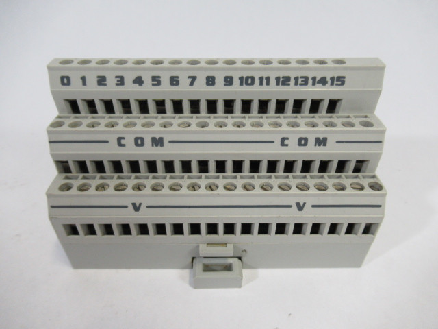 Allen-Bradley 1794-TB3 Ser A Terminal Base Flex I/O USED