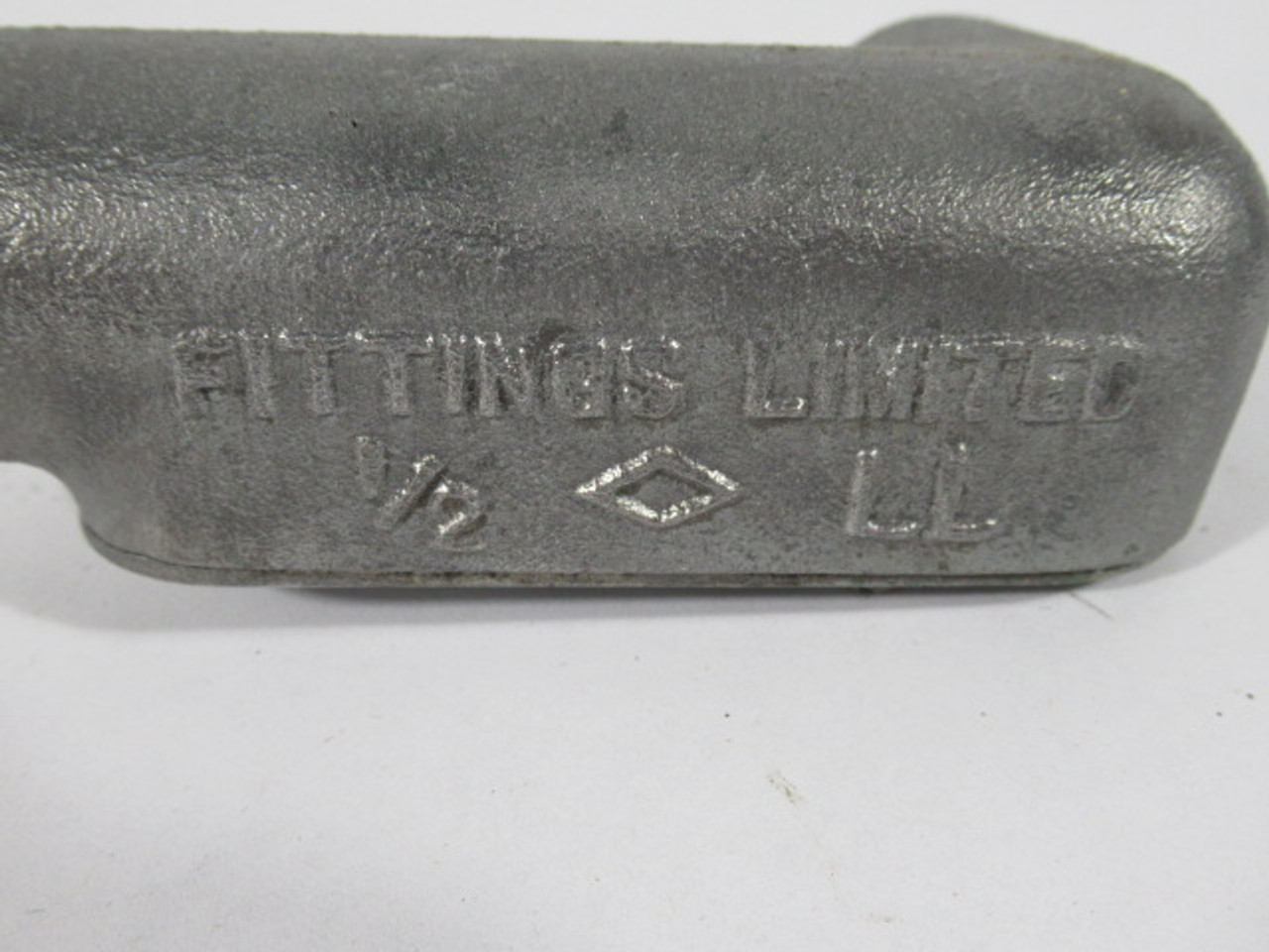 Fittings Limited LL-1/2 Conduit Body W/Cover 1/2" USED
