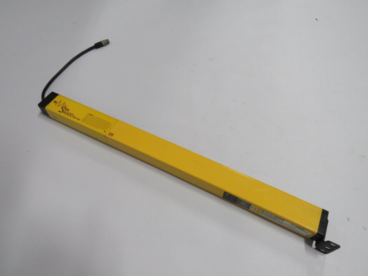 STI MS46-20-610-Q1-X Light Curtain Transmitter 24VDC 285mA USED