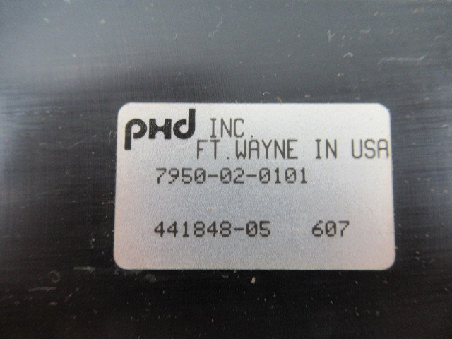PHD 7950-02-0101 Pneumatic 2 Jaw Angular Gripper Size 5 USED