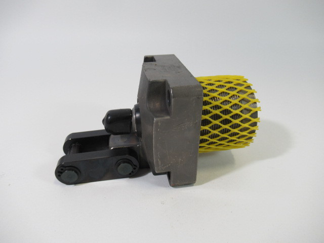 Pascal Corp CLW10-R2 Link Clamp 19.73 Head Dia ! NOP !