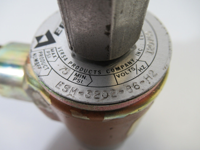 Versa Valves ESM-3202-86-H2 3-Way Valve 75Psi 120V 60Hz 12W USED