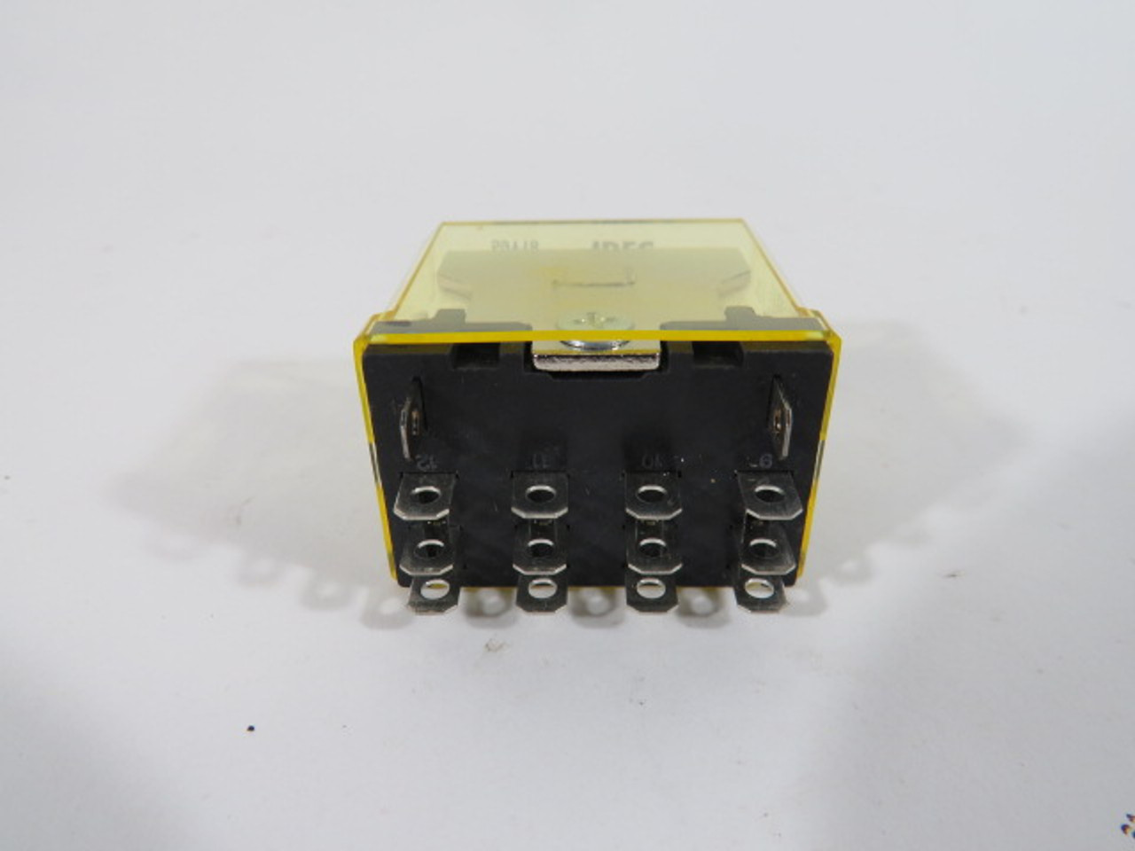 IDEC RH4B-UAC120V General Purpose Relay 120VAC 10A 14-Blade USED