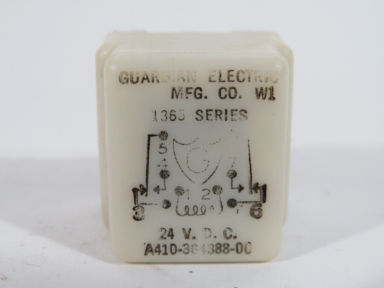 Guardian Electric A410-364388-00 General Purpose Relay 24VDC 5A 8-Pin USED