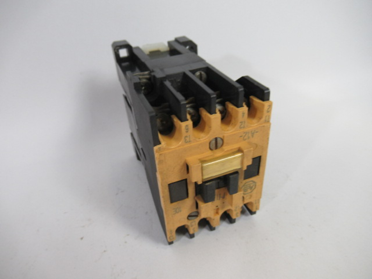 Allen-Bradley 100-A12ND3 Series A Contactor 120V@60Hz *Cosmetic Damage* USED