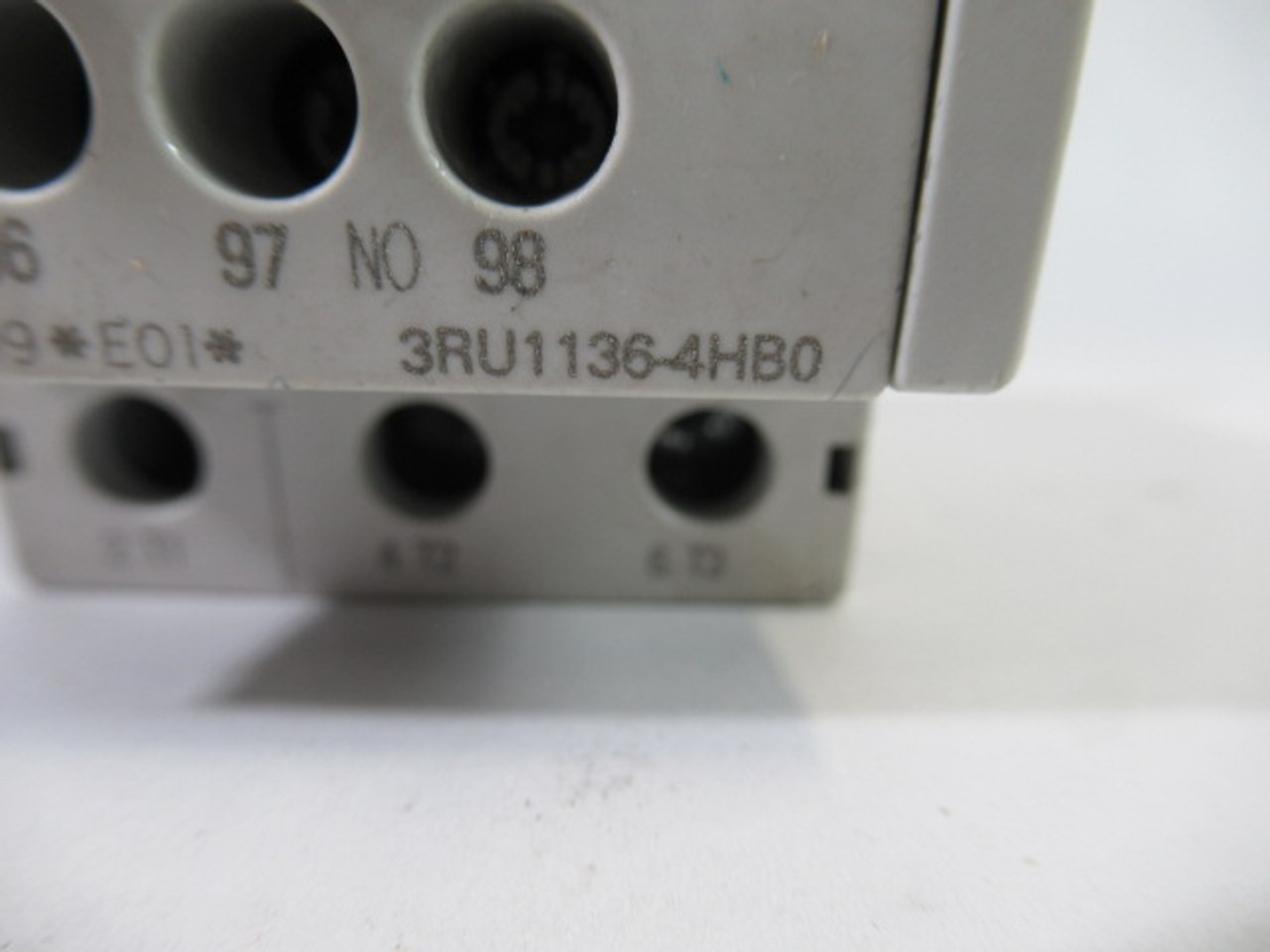 Siemens 3RU1136-4HB0 Overload Relay 40-50A 690V USED