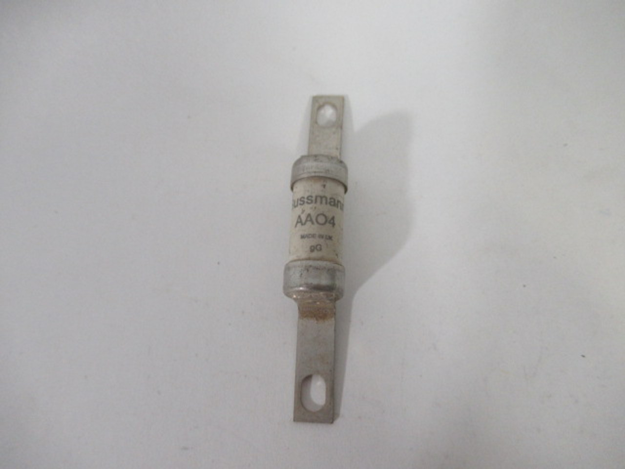 Bussmann AAO4 Bolt-On Fuse 4A 550VAC USED