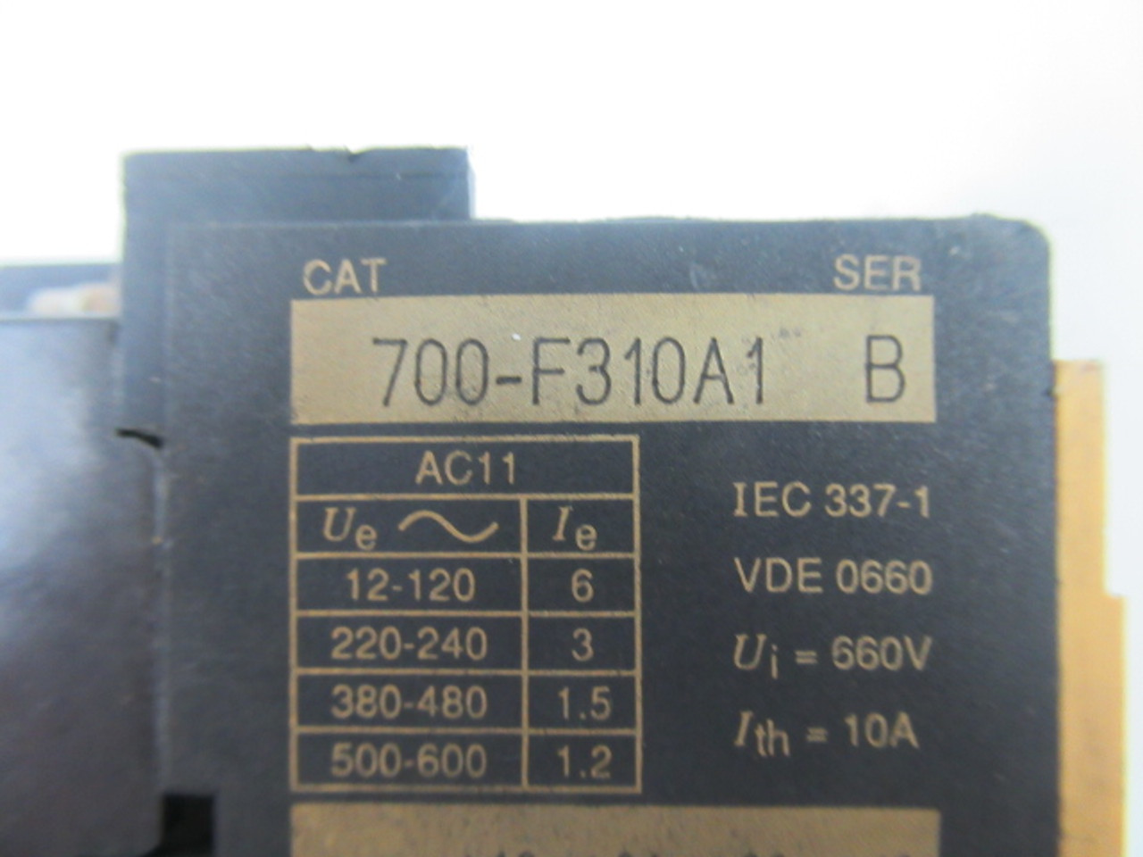 Allen-Bradley 700-F310A1 Contactor 660V 10A Series B USED