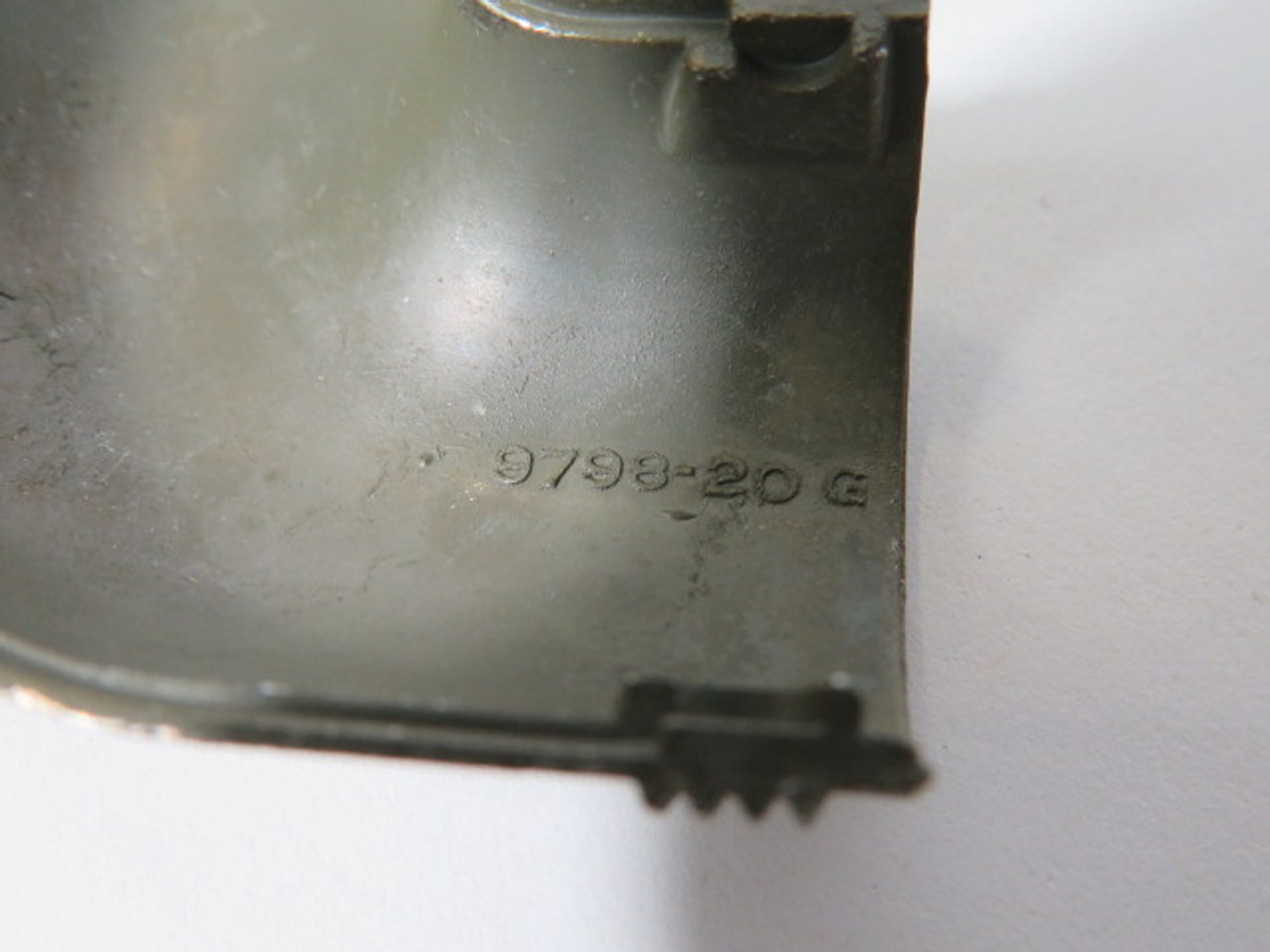 Amphenol 97-3108B-20-27 Cylindrical Connector 14-Pin ! NOP !