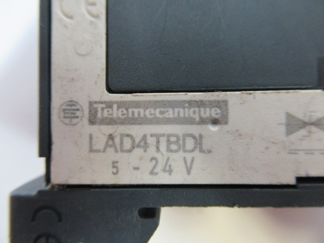 Telemecanique LC1DT25BD Contactor 25A Coil 24VDC USED