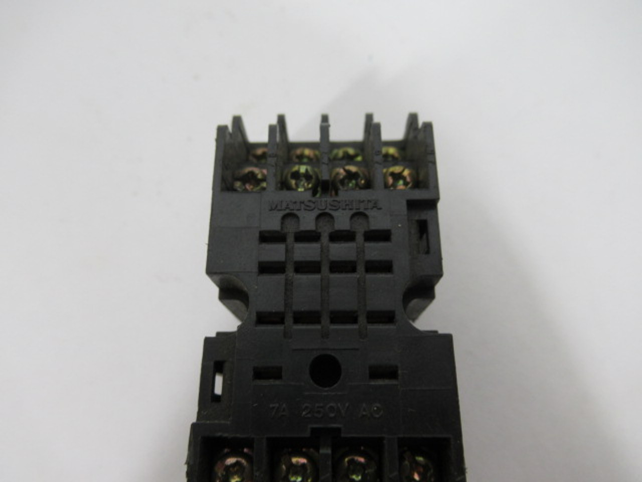 Matsushita HC4-SFD-K Relay Socket 7A 250VAC 14 Pin USED