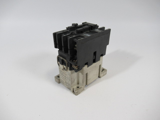 Sprecher + Schuh CA3-9-10-120V Contactor 24A 105V@50Hz 120V@60Hz USED