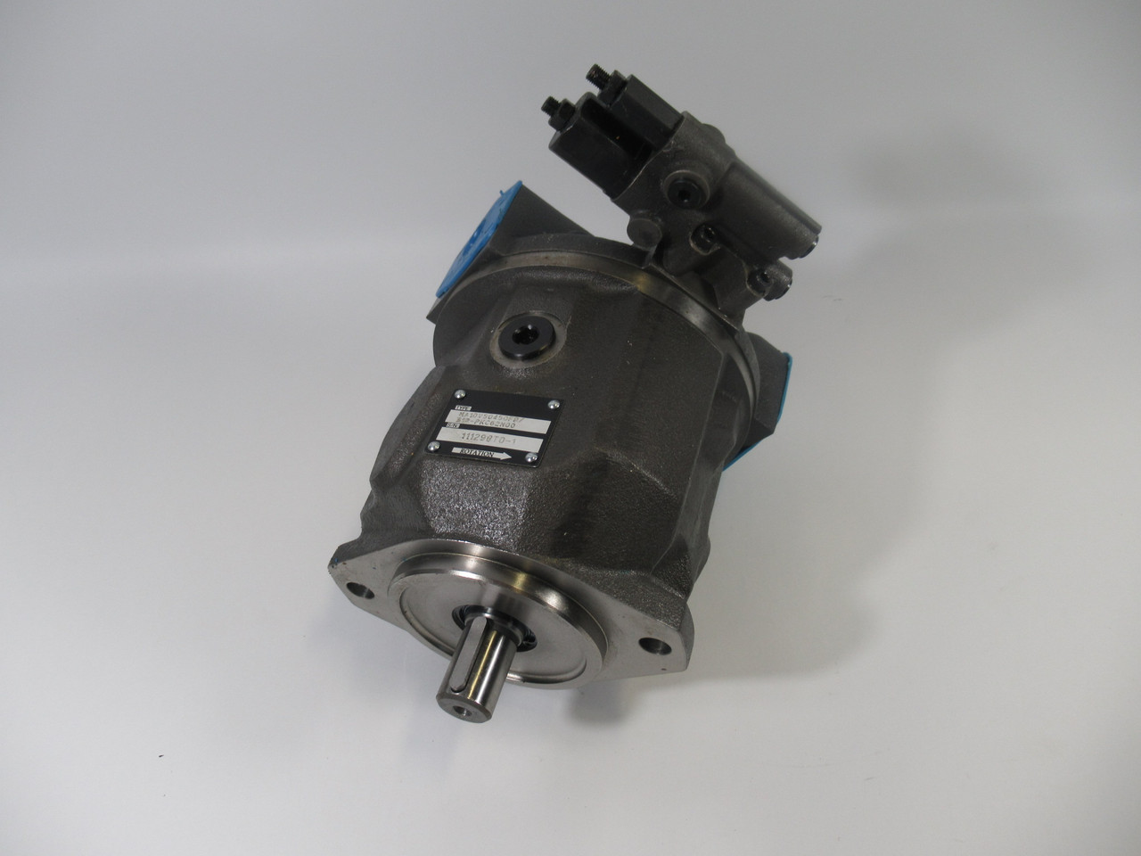 Rexroth MA10VS045DFR/31R-PKC62N00 Hydraulic Pump 1" Inlet/Outlet ! NOP !