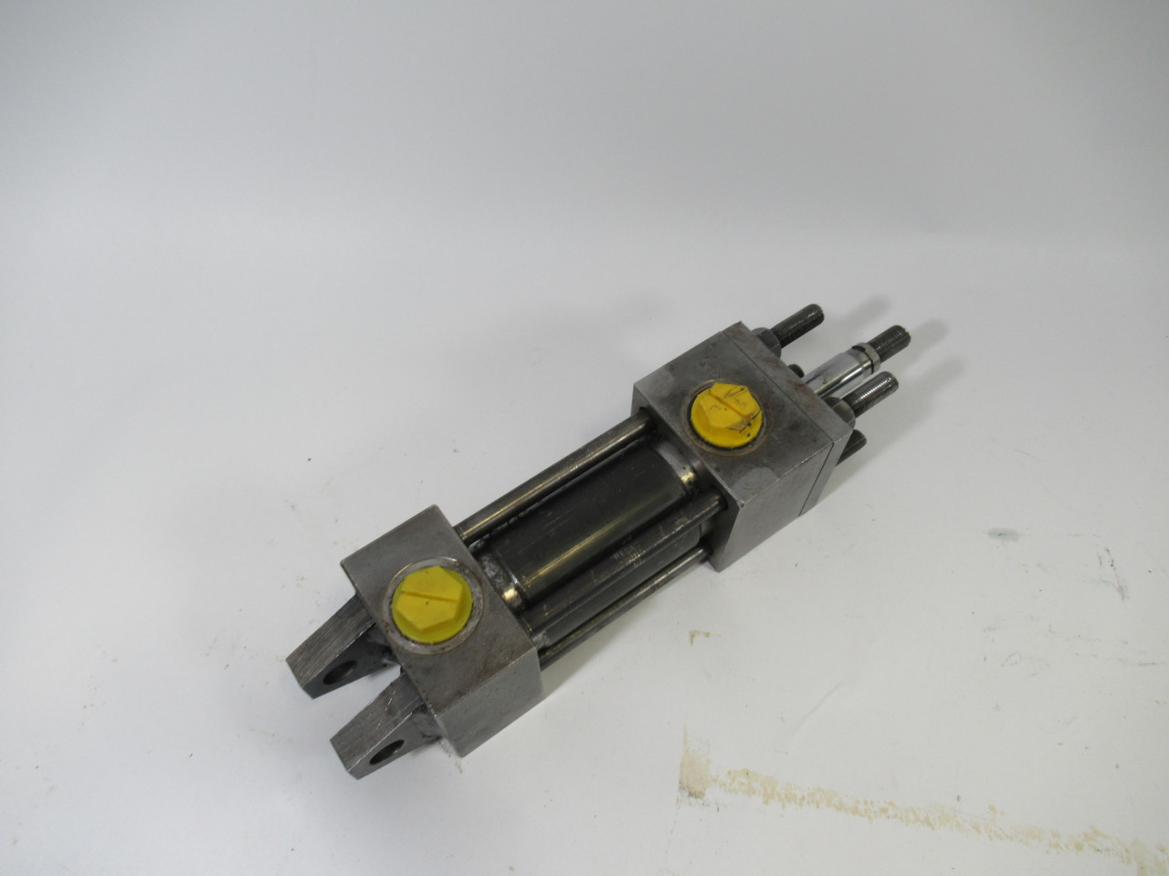 Parker 01.50-TBBB2HLTS13A-2.000 Pneumatic Cylinder 1.50" Bore 2" Stroke USED