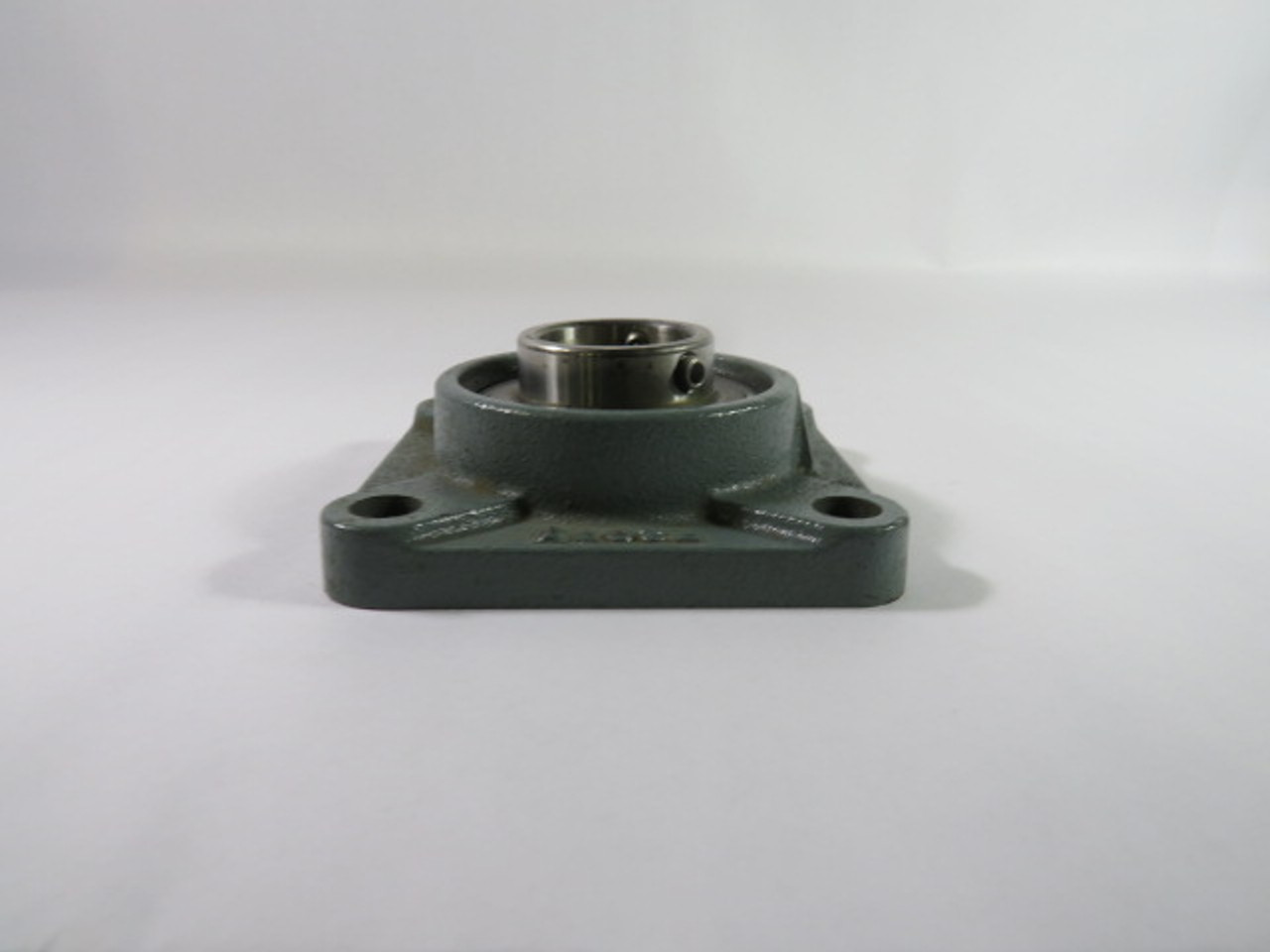 NSK F207J Flange Bearing 4 Bolt USED