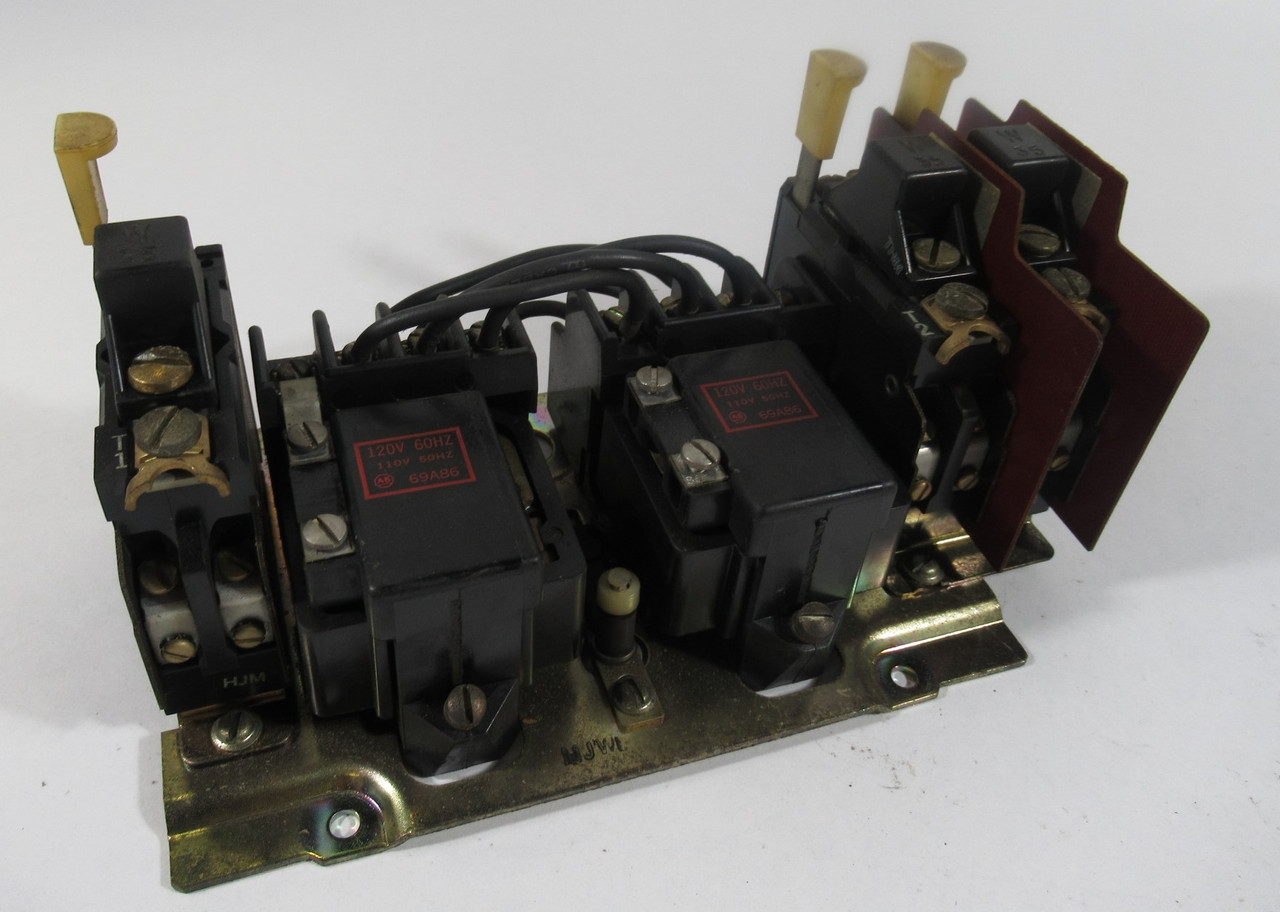 Allen-Bradley 505-TOD Series A Reversing Contactor 110/120V 50/60Hz USED