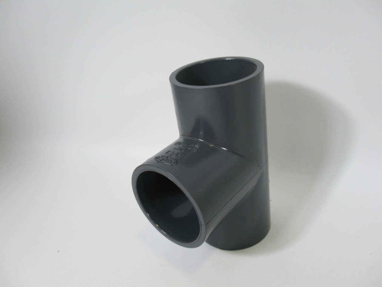 Chemkor 1-1/2" SCH40 PVCI Grey Socket Tee Fitting ! NOP !