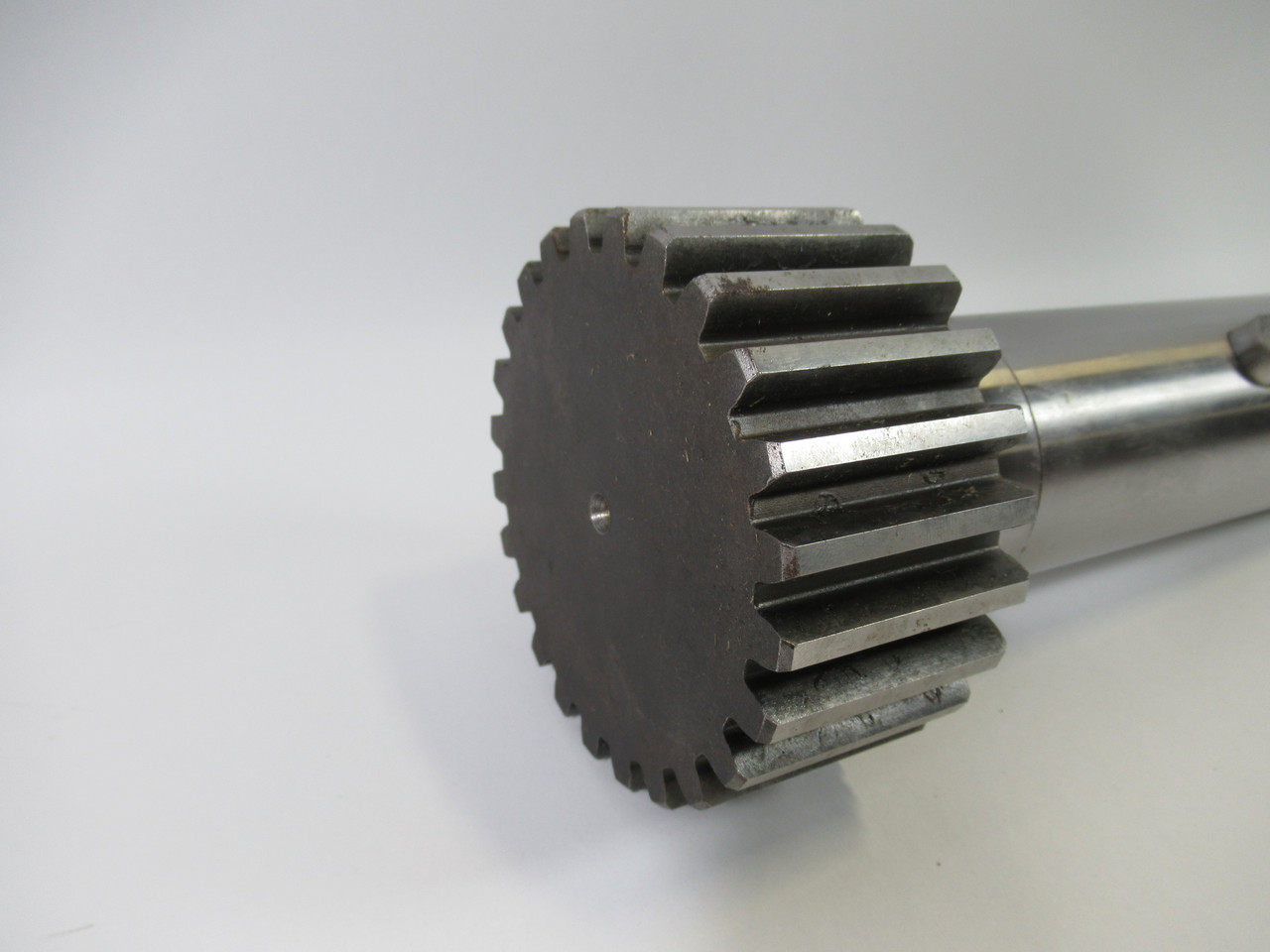 Generic MD-3153-295-001 Pinion Gear 14.5" Long 4.25" Gear Width  NOP