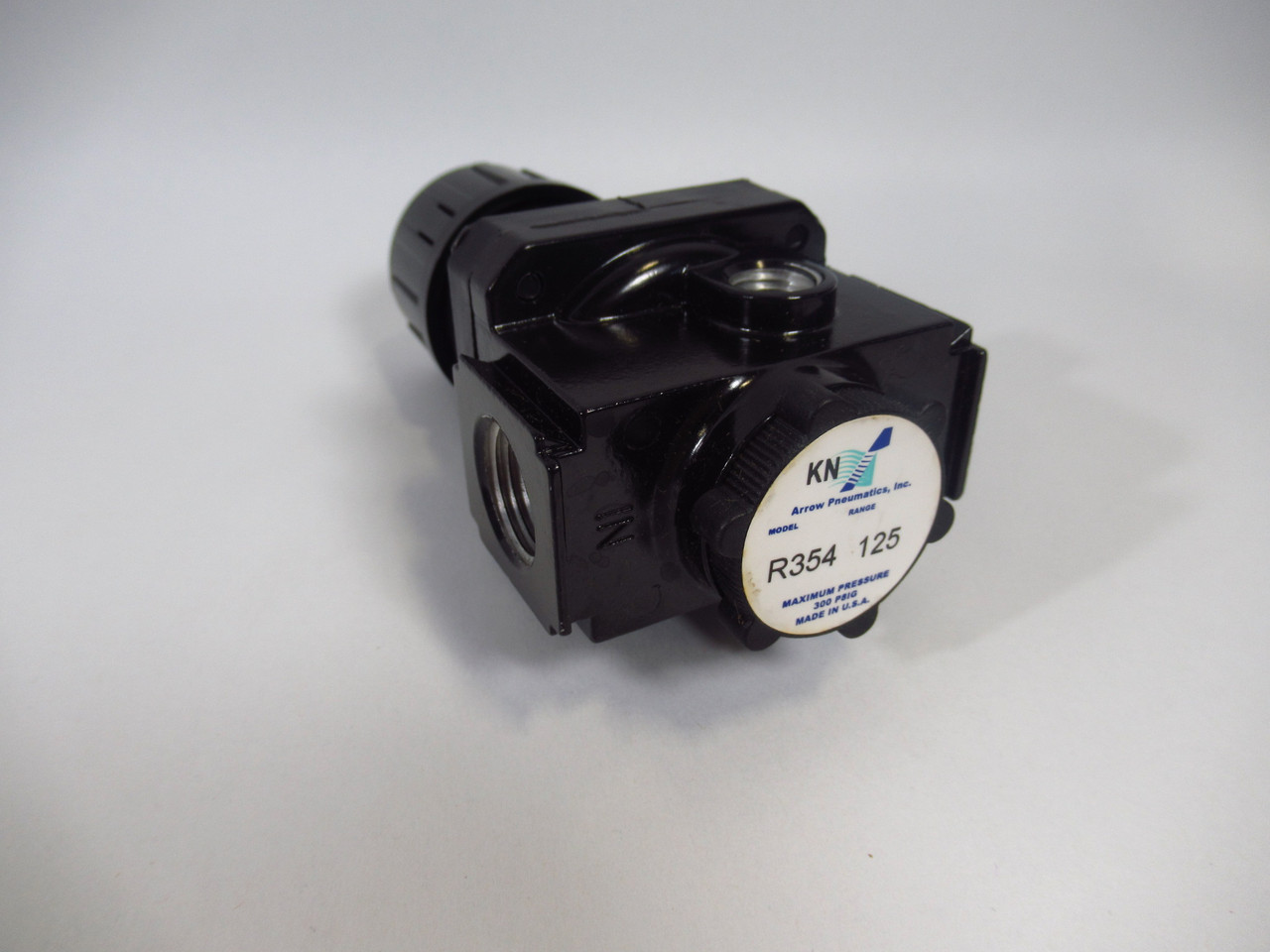 Arrow Pneumatics R354 Regulator 300PSIG 1/2" NPT 125 Range ! NEW !