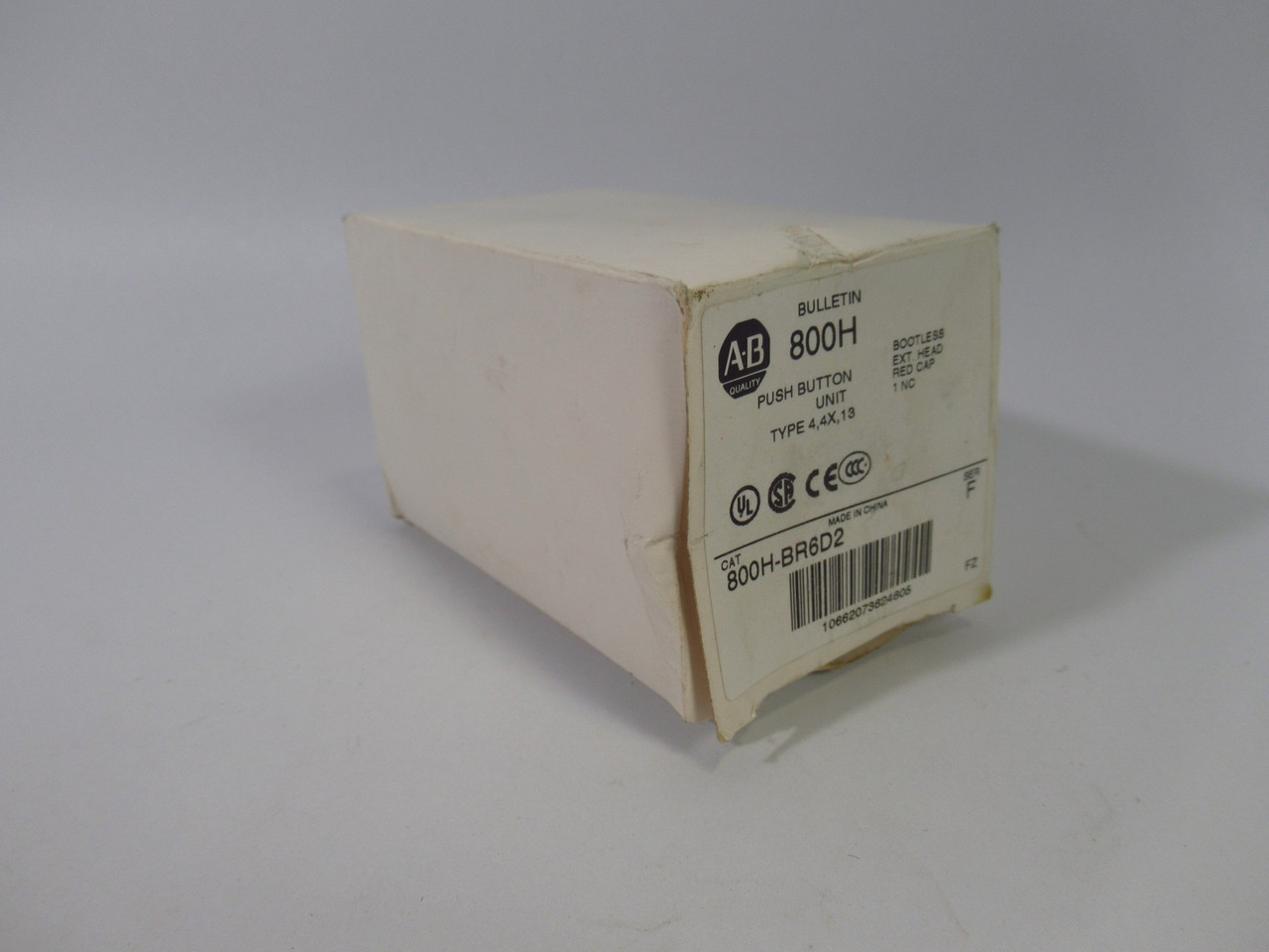 Allen-Bradley 800H-BR6D2 Red Non-Illuminated Push Button SER F 1N.C. ! NEW !