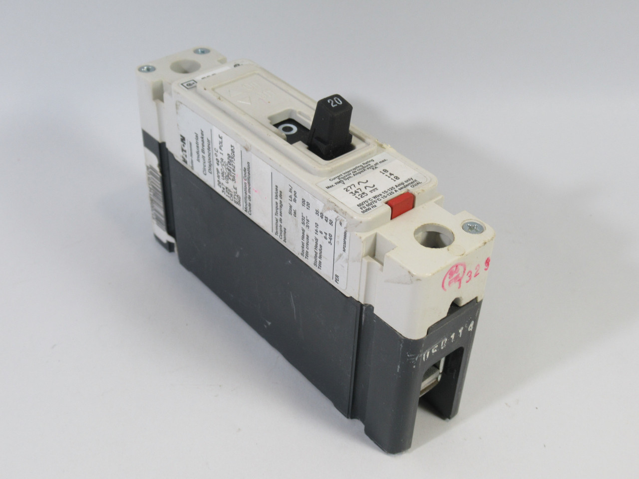 Cutler-Hammer FDB1020 Circuit Breaker W/O Lock 20A 347VAC COSMETIC DMG USED