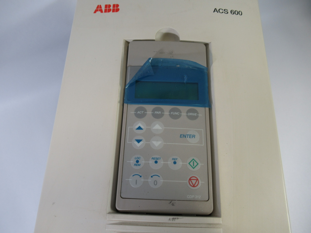 ABB ACS601-0003-2-000C1200901 Drive 3Ph 0-208/240VAC HAS SHELF WEAR ! NOP !
