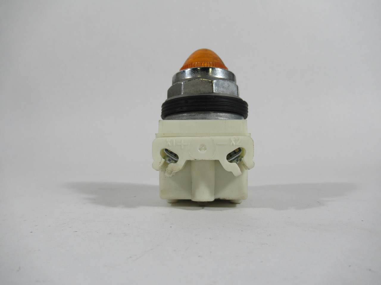 Square D 9001-SKP35A9 Amber Pilot Light 110-120VAC 50/60Hz USED