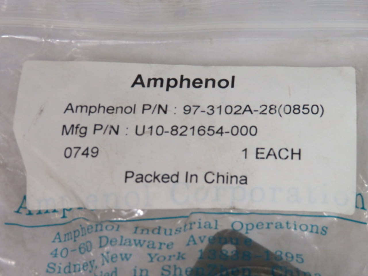 Amphenol 97-3102A-28 Box Receptacle ! NWB !