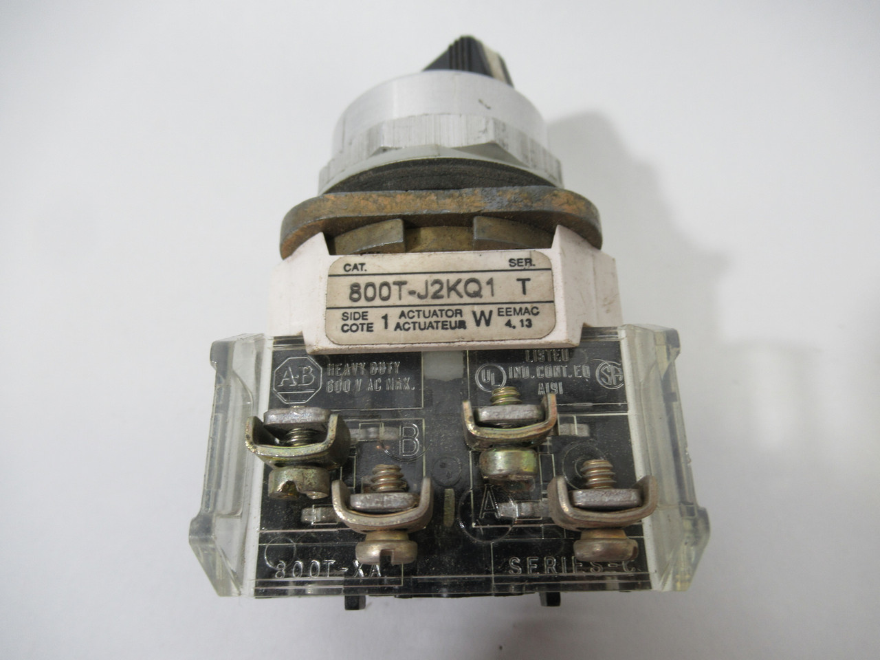 Allen-Bradley 800T-J2KQ1A Series T 3-Position Selector Switch 1NO 1NC USED