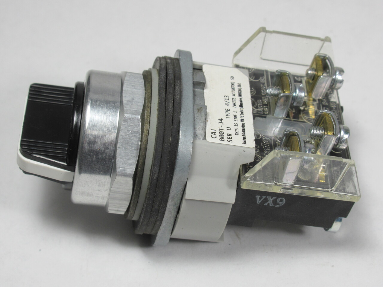Allen-Bradley 800T-J4A Series U 3-Position Selector Switch 1NO 1NC USED
