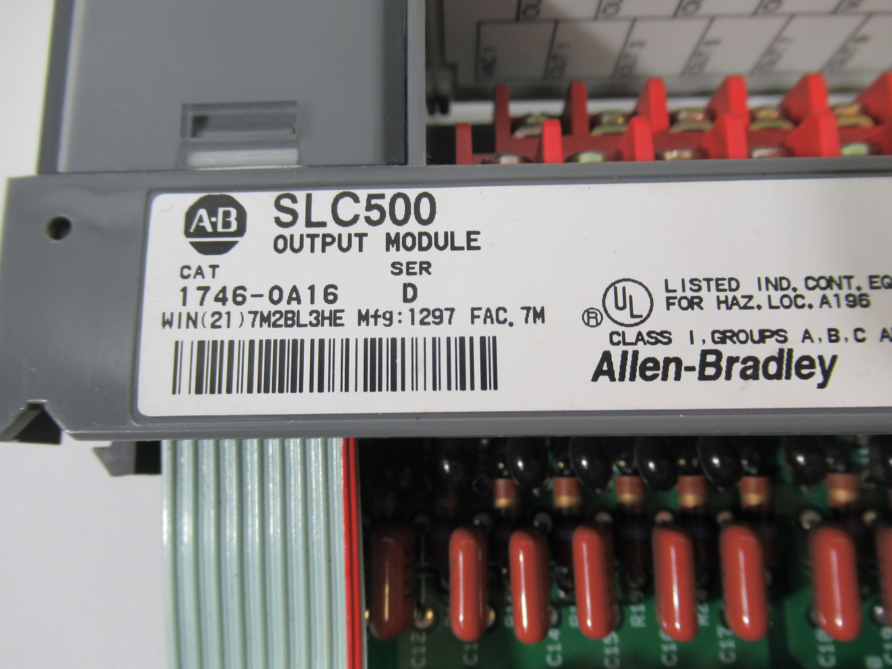 Allen-Bradley 1746-OA16 Output Module SER D 459020-0261 85-265VAC USED