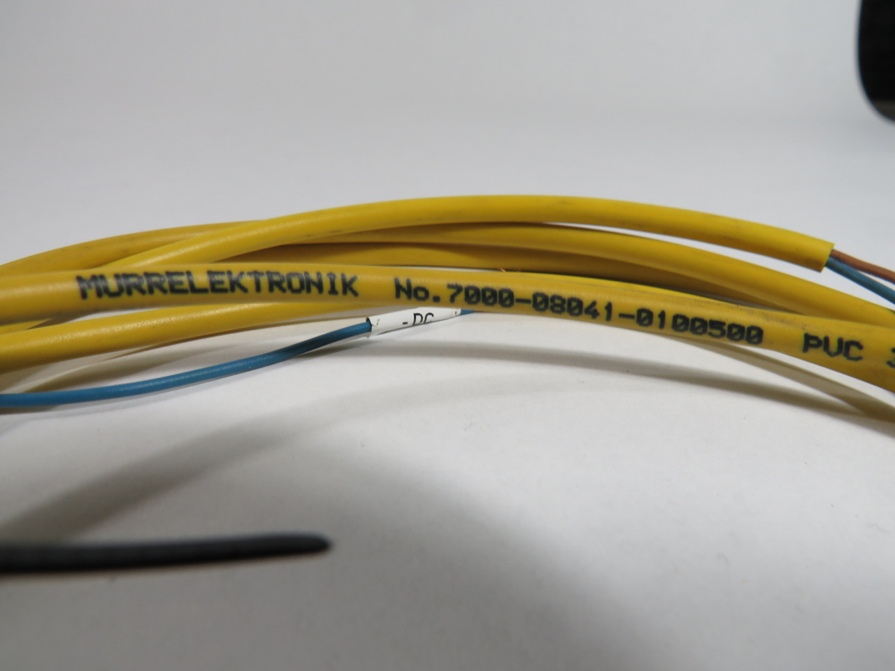 Murrelektronik 7000-08041-0100500 M8 Female 3pin Yellow PVC 6ft Cable USED