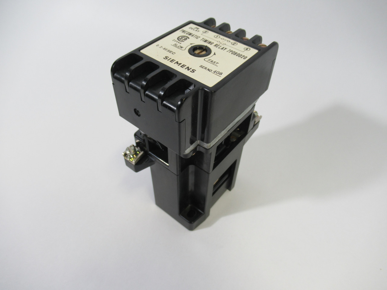 Siemens 7PQ80020 Pneumatic Timing Relay 0.2-60Sec 230V 60Hz Coil ! NOP !