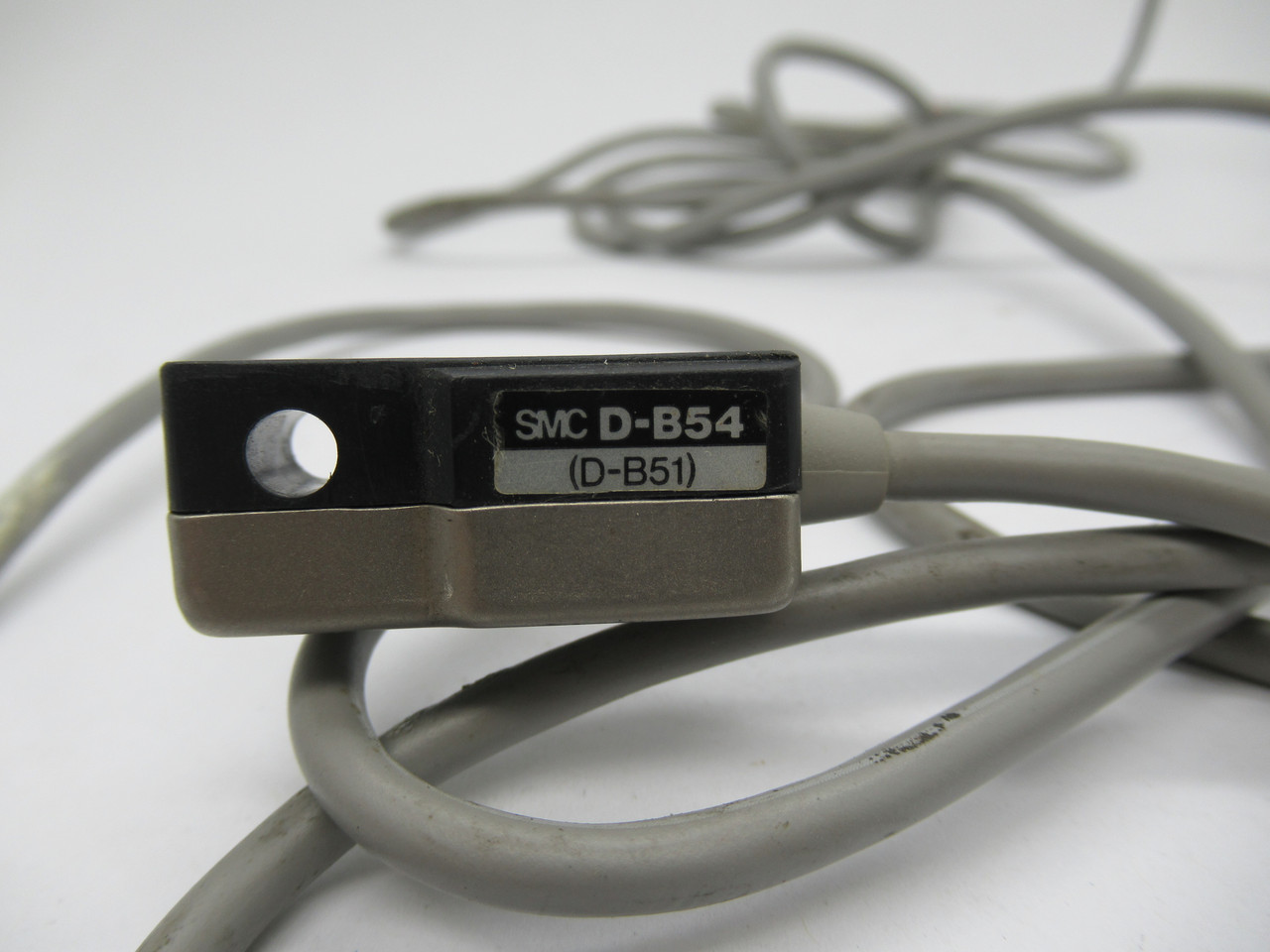 SMC D-B54 Magnetic Reed Switch C/W Metal Shielding 3M Length *shelf Wear* NOP