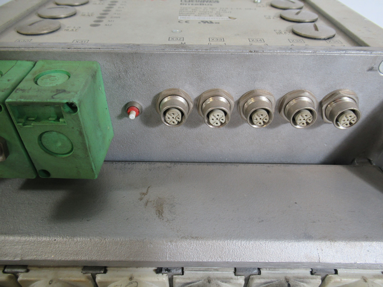 Phoenix Contact IBS-IP-500-ELR-2-6A-DI8/4 Motor Starter MISSING 2 PARTS USED