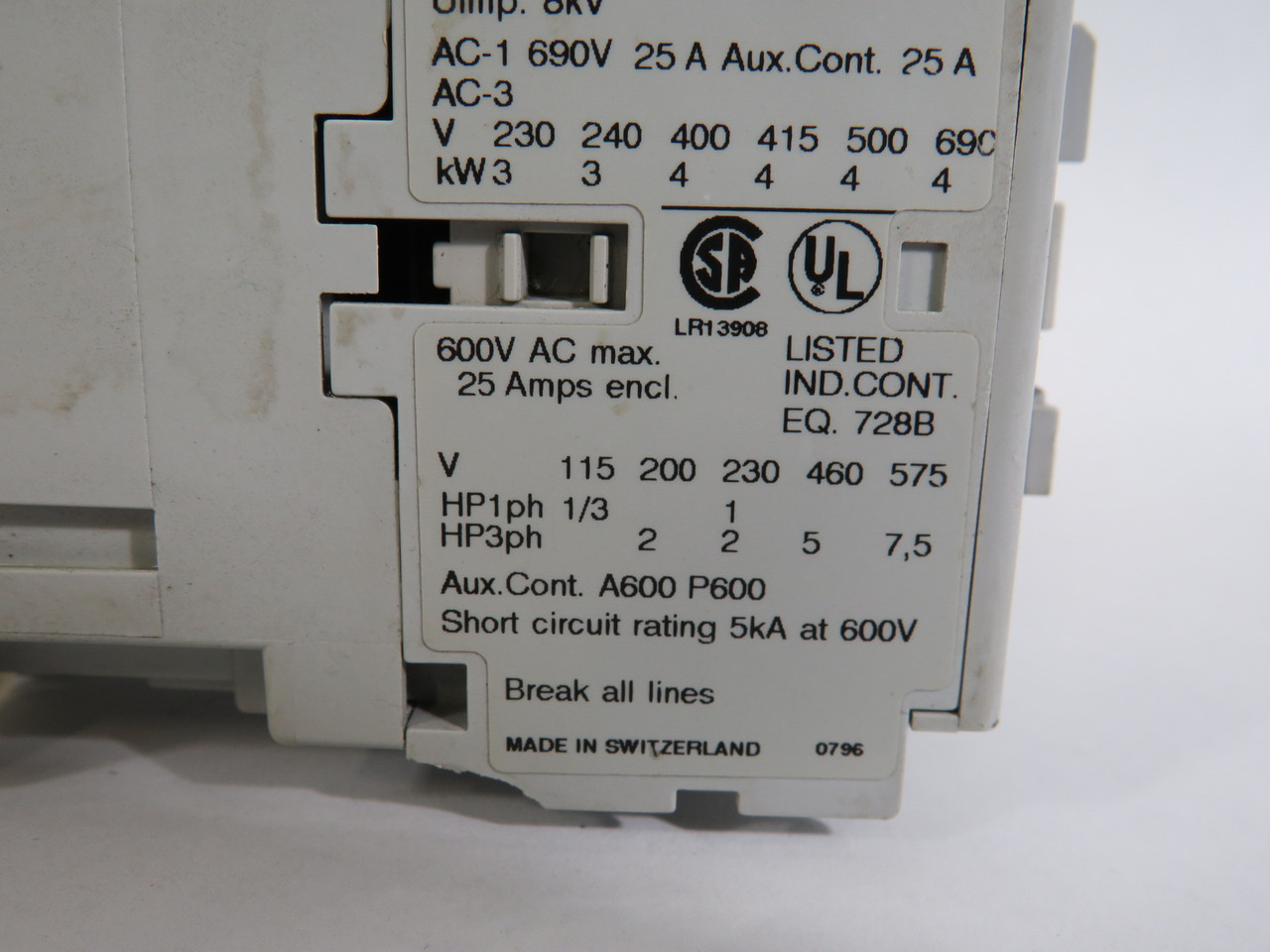 Allen-Bradley 100-C09D10 Contactor SER A 110/120V 50/60Hz 8kV SHELF WEAR USED
