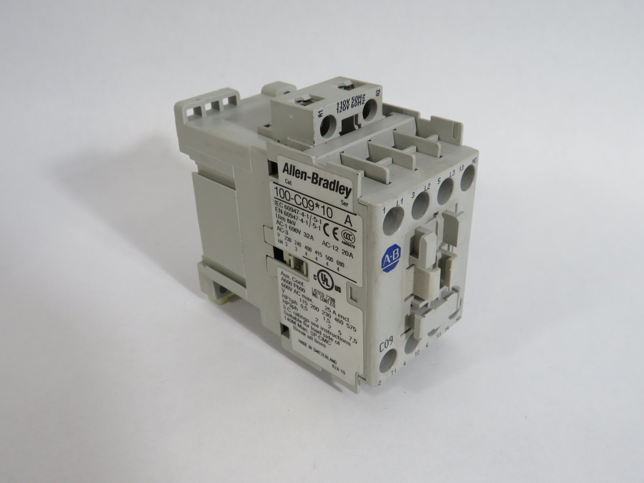 Allen-Bradley 100-C09D10 Contactor SER A 110/120V 50/60Hz  AC-12 20A USED