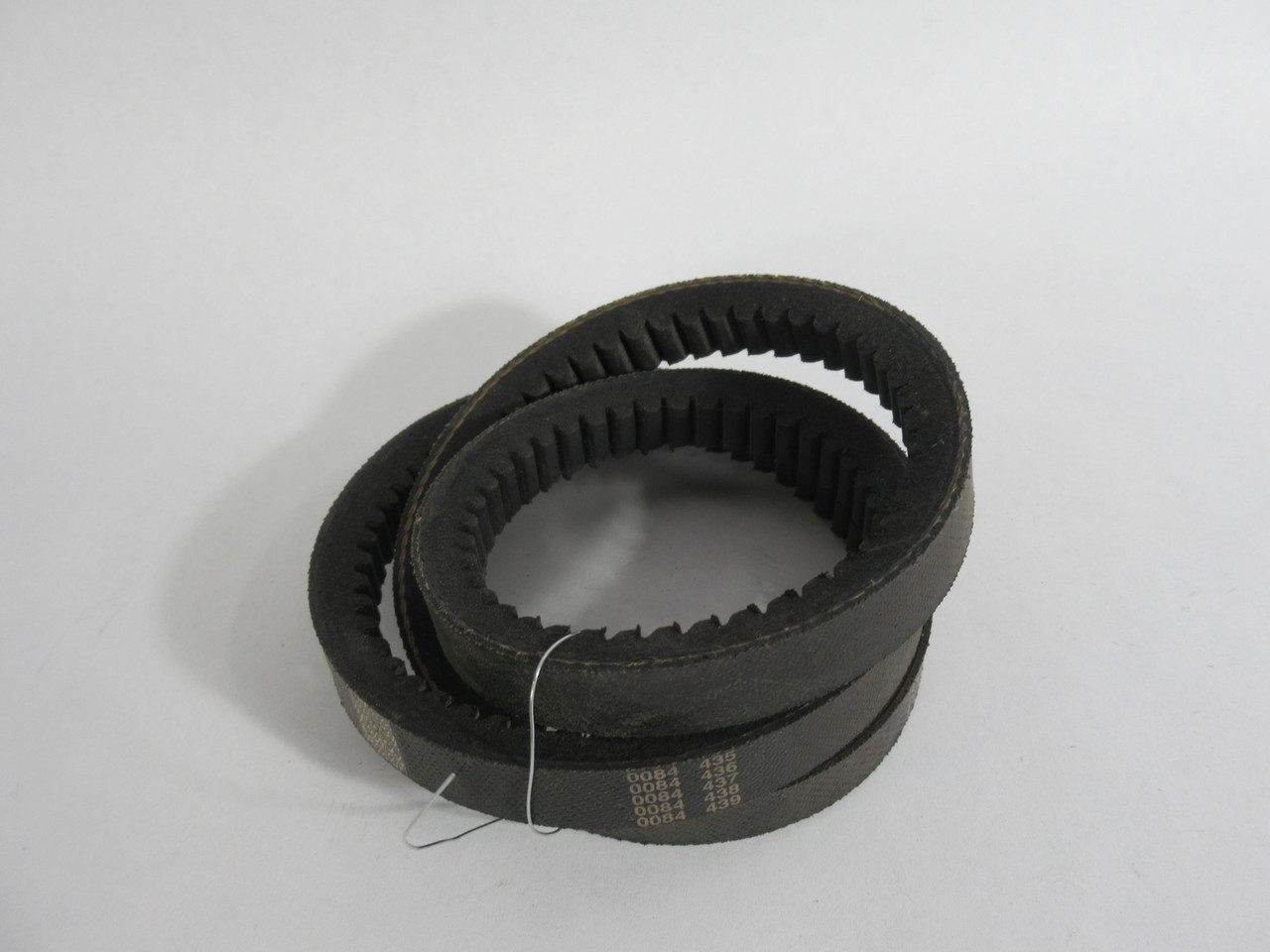 GoodYear AX28 Torque-Flex Cogged V-Belt 30"L .50"W .31"T ! NOP !