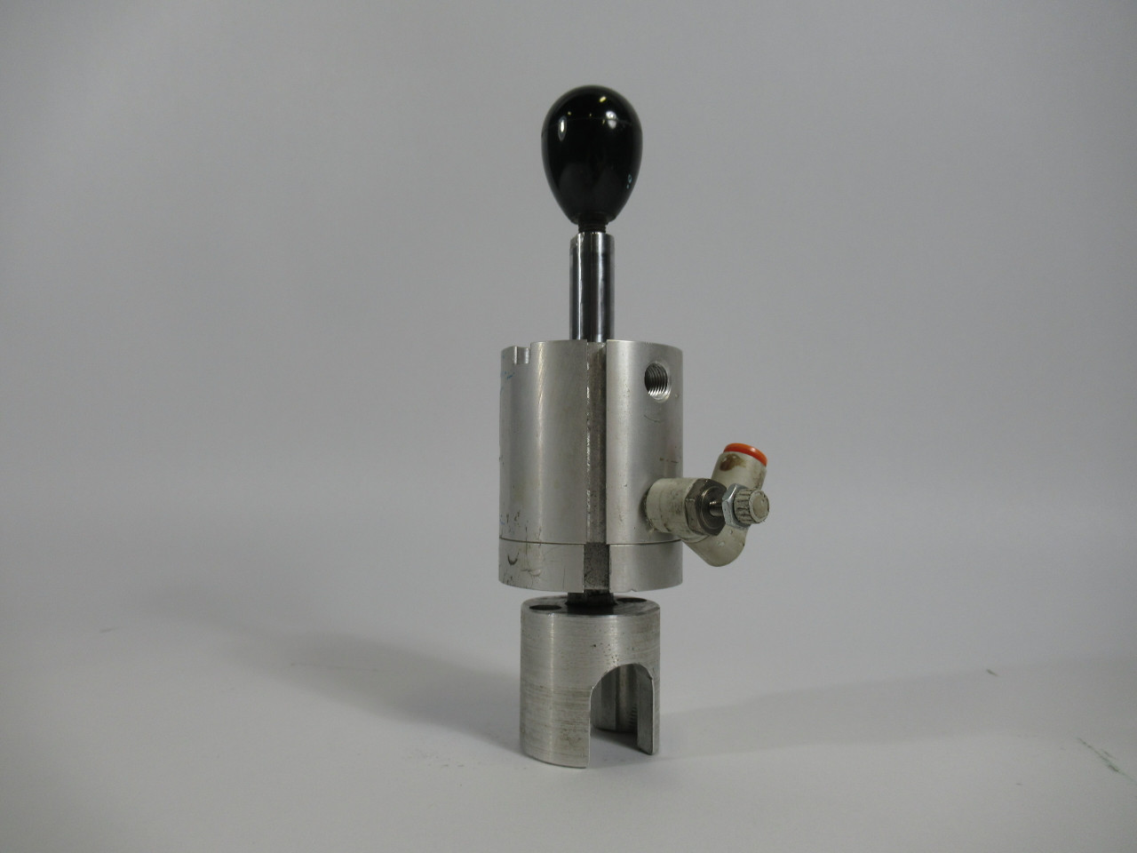 Fabco-Air F-121-XDR-E-MR Pneumatic Cylinder Pancake Line USED