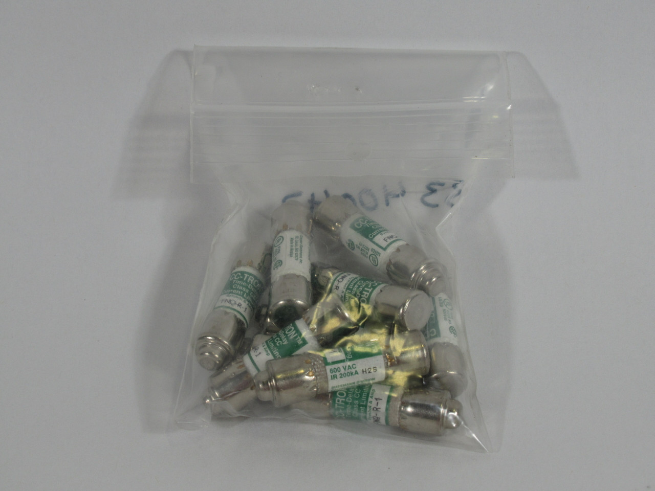 CC-Tron FNQ-R-1 Time Delay Current Limiting Fuse 1A 600 V Lot of 10 USED