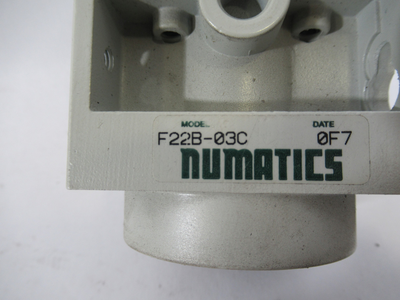 Numatics F22B-03C Particulate Filter Top 3/8"FNPT *No Bowl* USED
