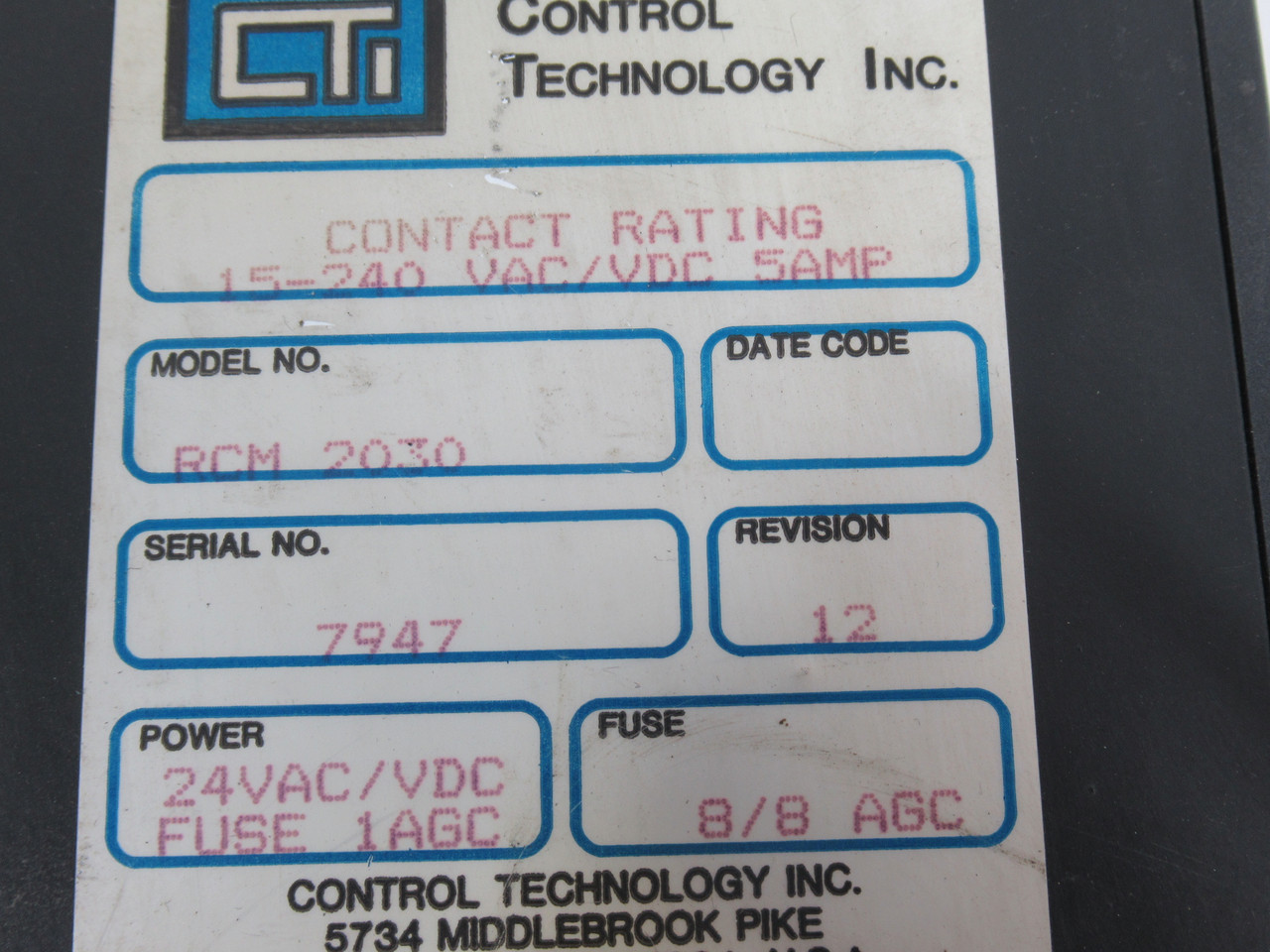 CTI RCM-2030 Rev.12 Output Module 5A@15-240VAC 8 Point 24VAC/DC Fuse USED