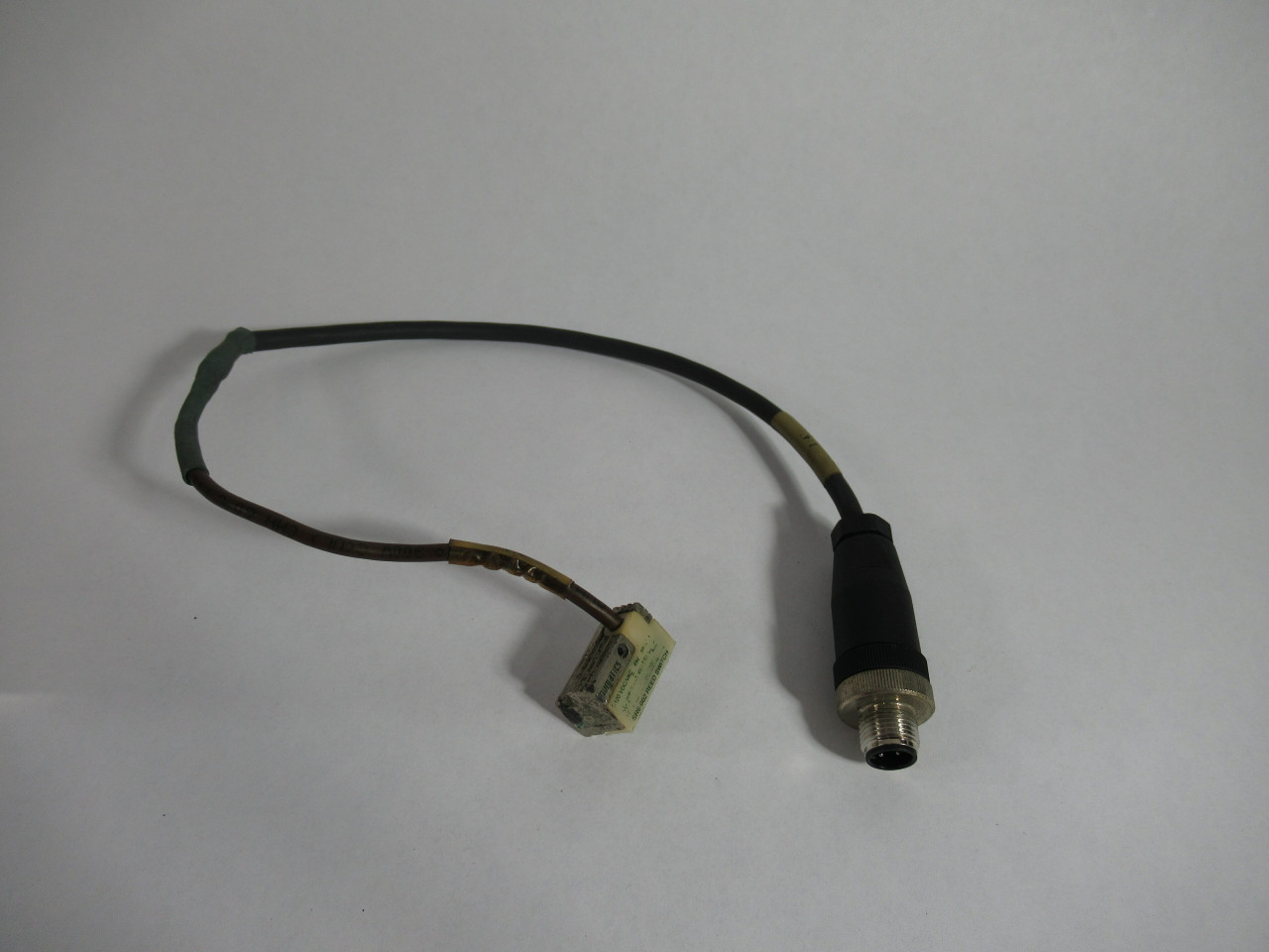 Numatics SR6-002 Reed Switch 120VDC/VAC 1ft CUSTOMIZED USED