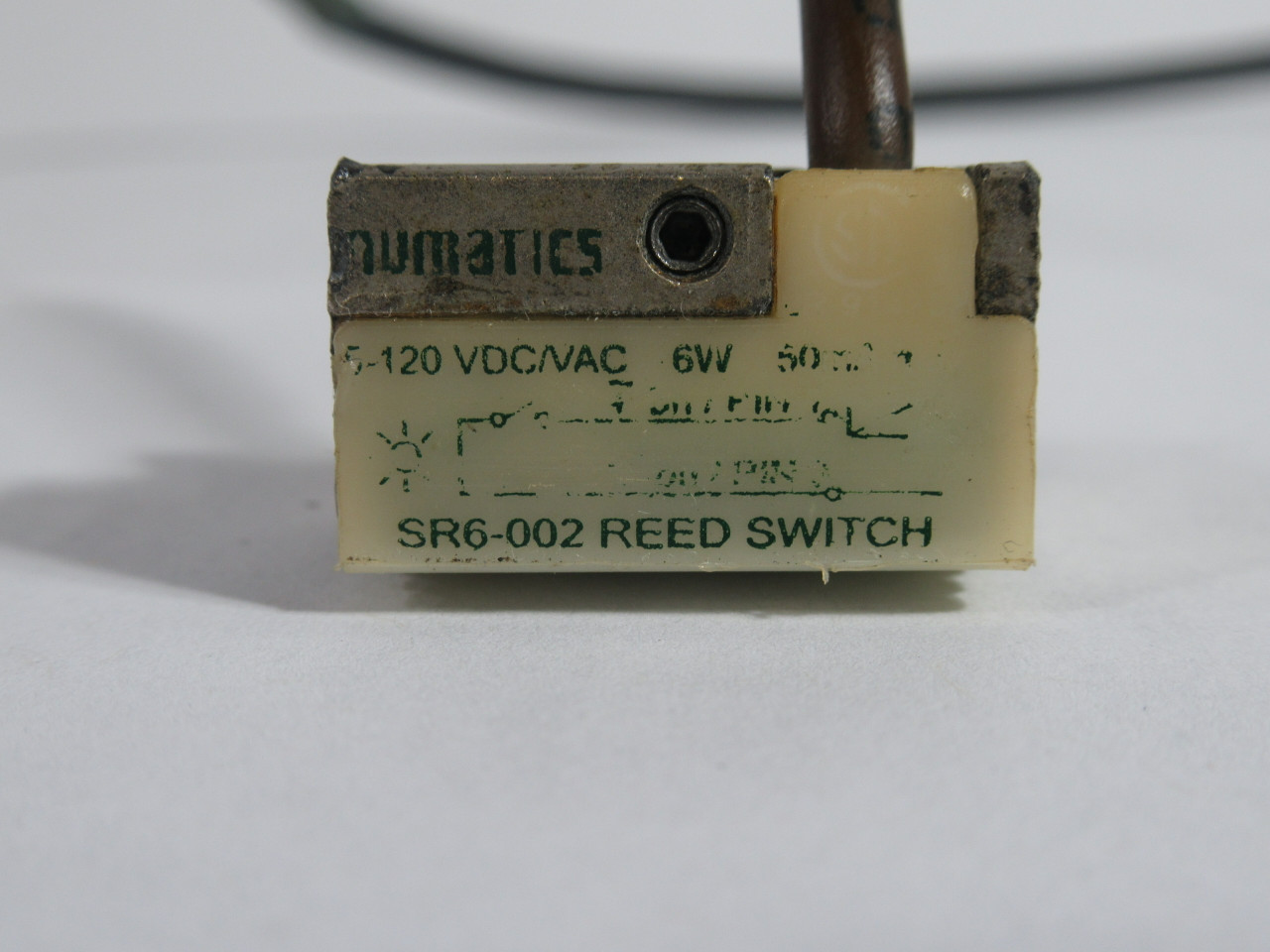 Numatics SR6-002 Reed Switch 120VDC/VAC 1ft CUSTOMIZED USED