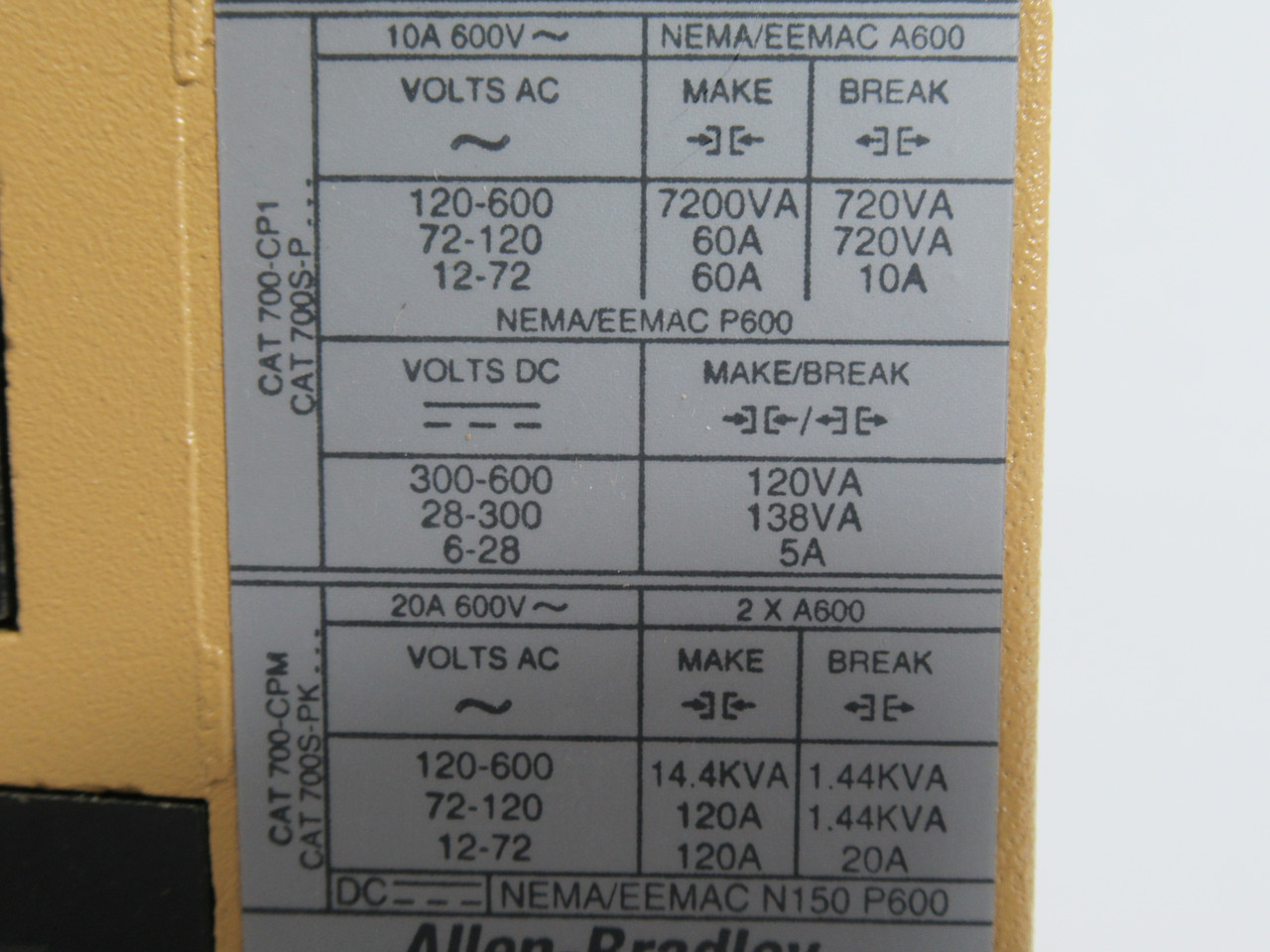 Allen-Bradley 700-PK800DA1 Control Relay SER D 115-120V@60Hz 110V@50Hz ! NOP !