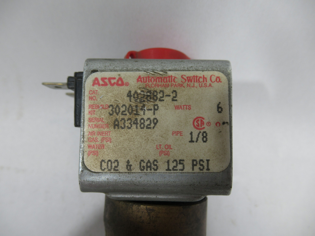 Asco 402882-2 2-Way Solenoid Valve 1/8" 125 psi 6W 120VAC USED