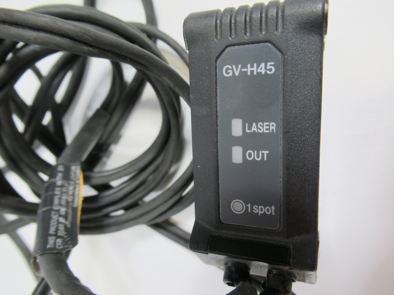 Keyence GV-H45 CMOS Laser Sensor Head Short Distance Class 2 USED