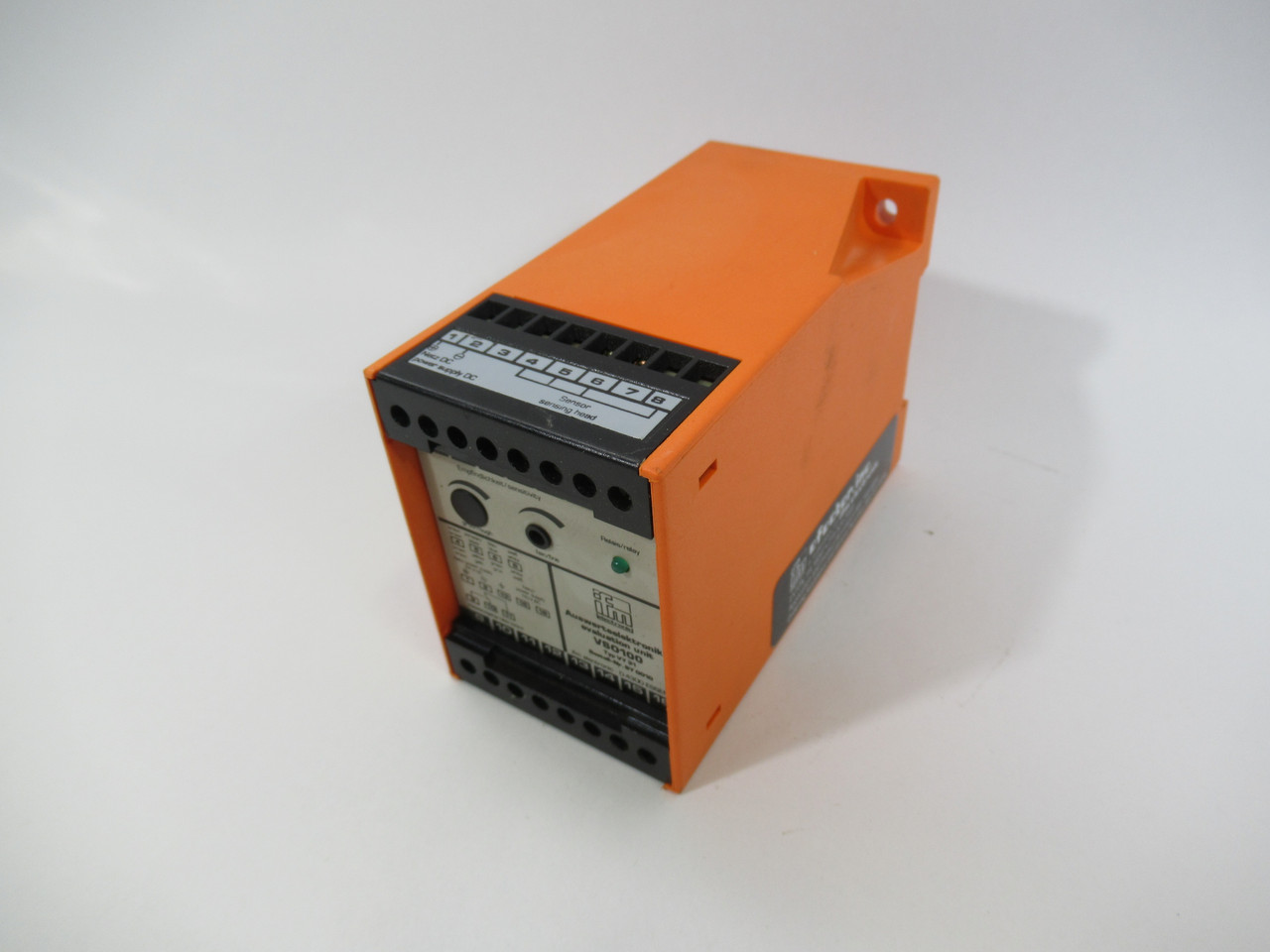 IFM VS0100-VY-31 SY0010 Evaluation Unit for Flow Monitor 24VDC USED